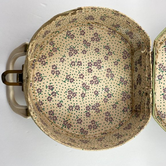 Romper Room Child's Suitcase Green and white - Picture 9 of 15